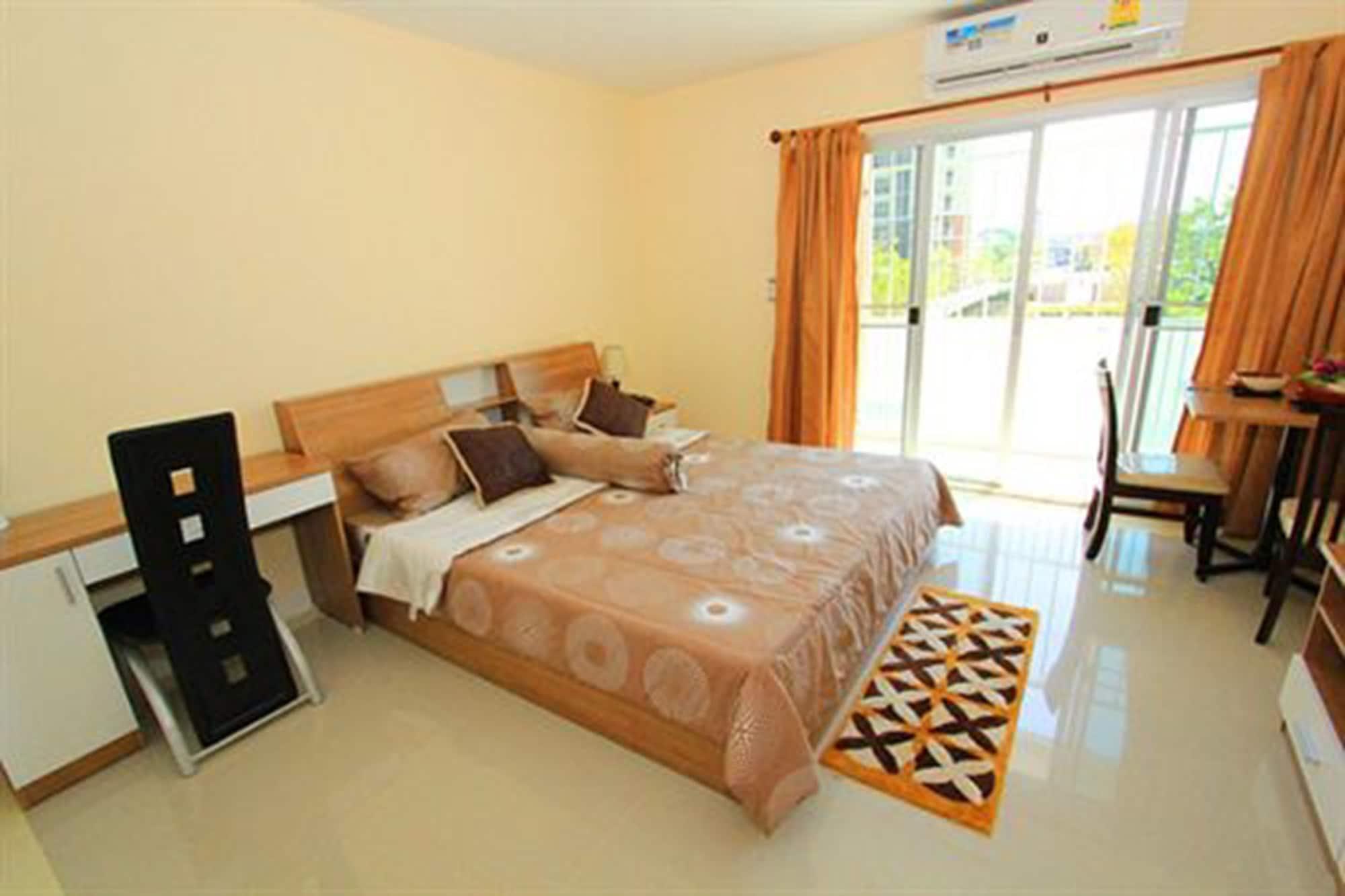 Grow Residences Bangkok Esterno foto