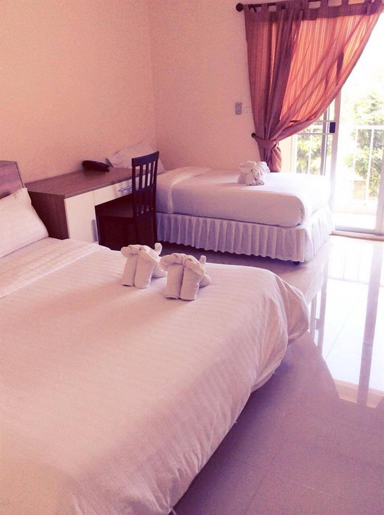 Grow Residences Bangkok Esterno foto